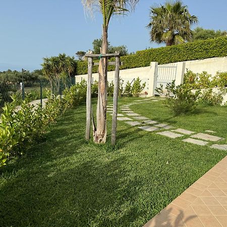 Villa Dei Fiori Zambrone Eksteriør billede